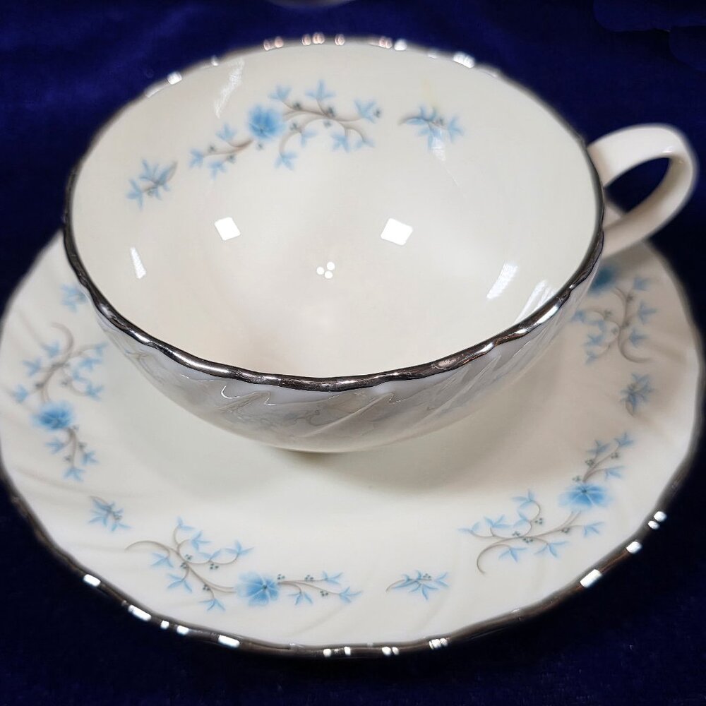 LENOX Rare Chanson Bone China 26 Gorgeous Pristine Pieces Silver Edge Vintage
